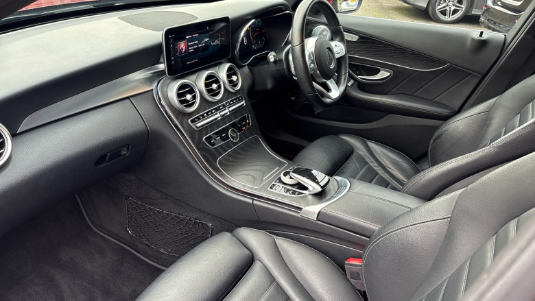 Mercedes-Benz C-Class C220d AMG Line Premium Plus 4dr 9G-Tronic Diesel Saloon